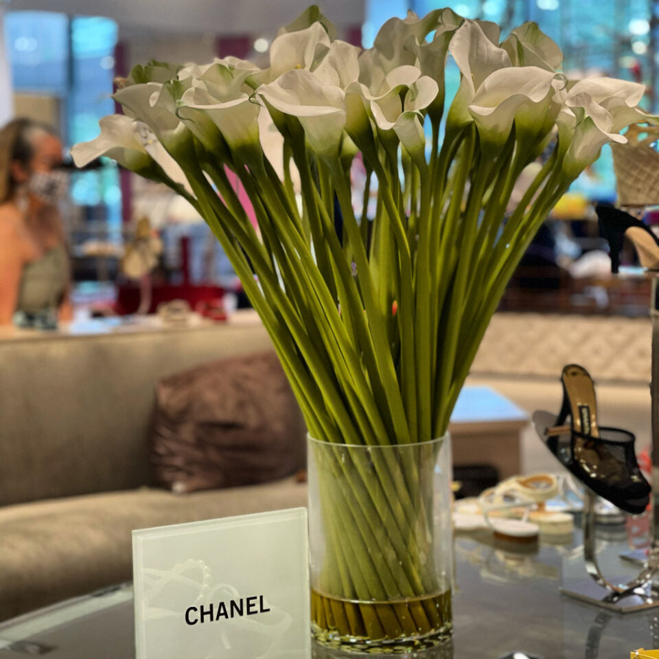 Cala Lilies in a 30 cm Glass Cylinder