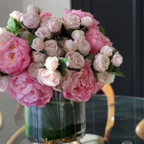 Leaf in Spring Bloom Bouquet · Glass Cylinder